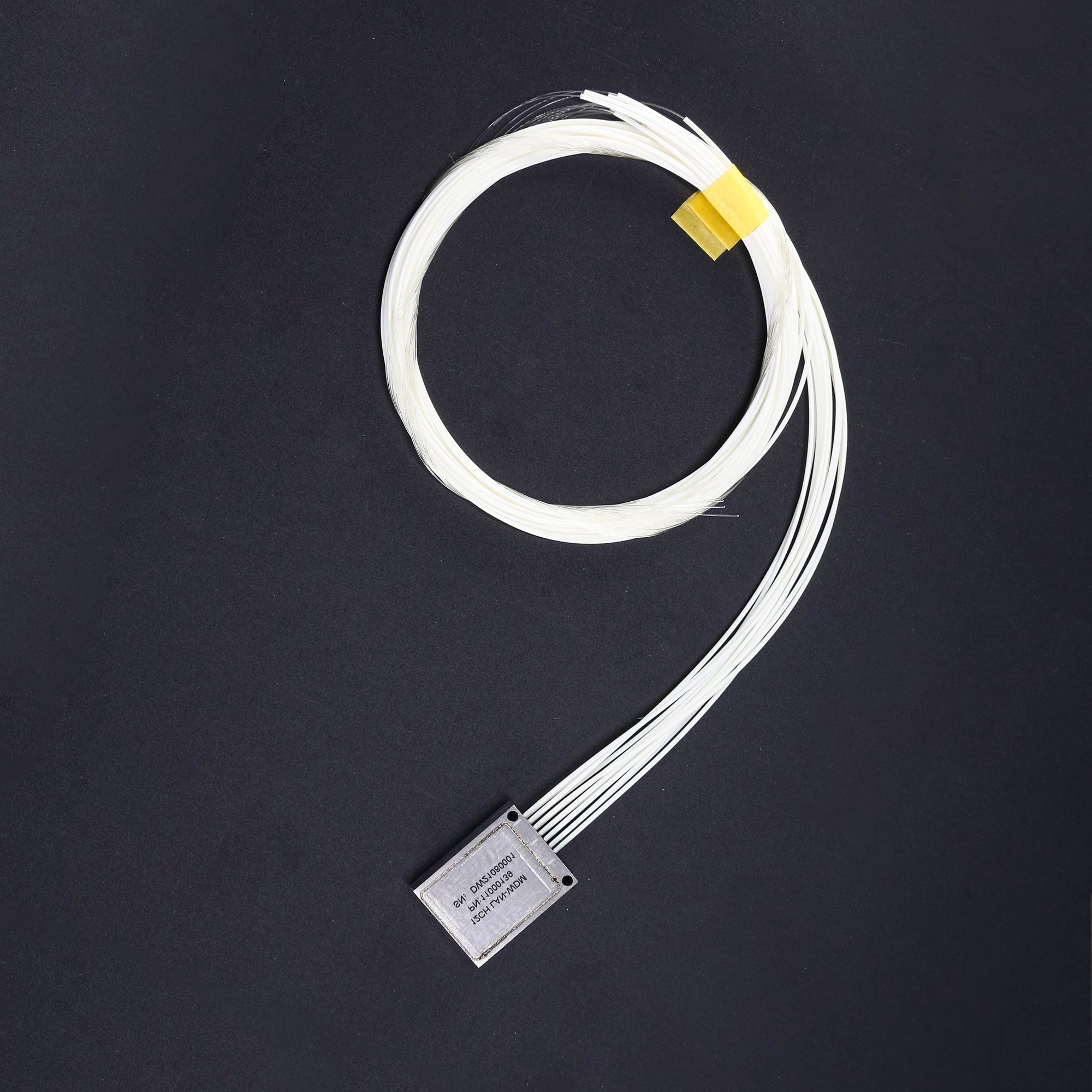 12通道 LWDM細波分復(fù)用&解復(fù)用器件， 典型插損1.5dB, 大帶寬